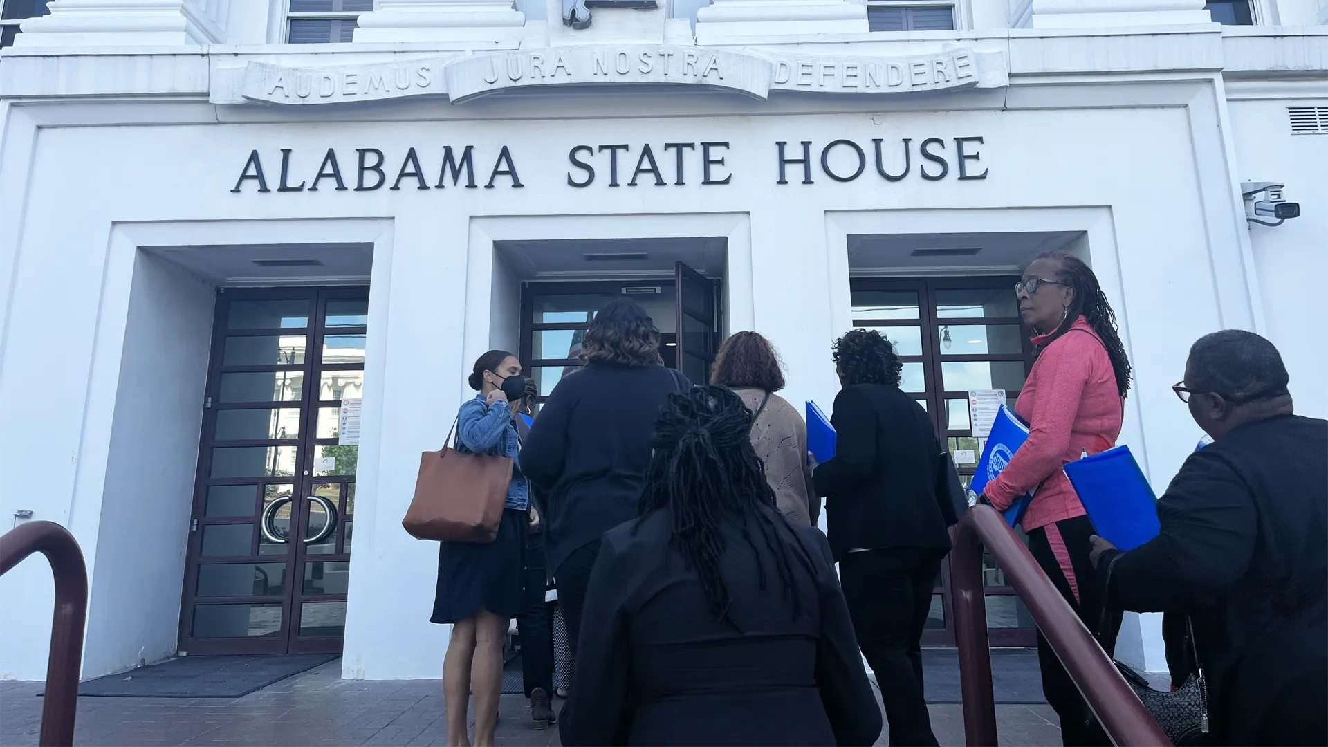 oral health advocates walking into Alabama State House